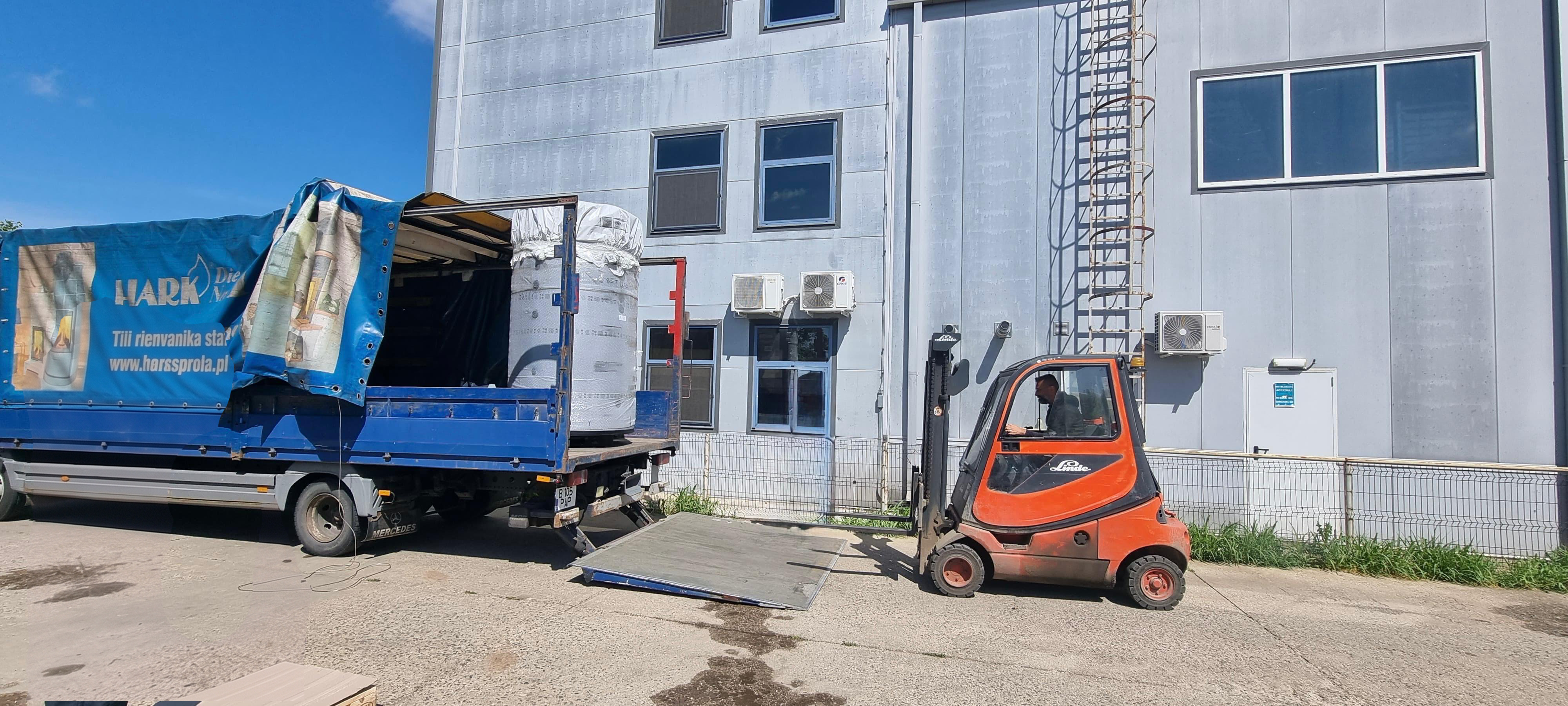 Transport marfă OLX vs Firmă Autorizată